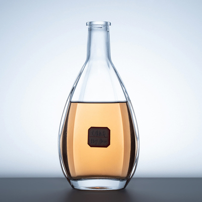Matériau en verre à haute teneur en silex 700 ml 750 ml Rhum Vodka Whiskey Tequila Bouteille en verre avec liège