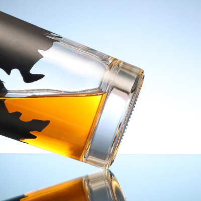 Matériau du collier en verre Super Flint 200 ml Tequila Whiskey Bouteille en verre Impression personnalisée du logo