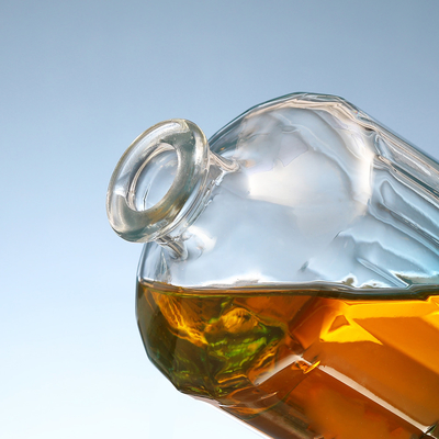 Bouteilles en verre de vin de luxe de 500 ml et 750 ml avec matériau de super-serre et bouchon de liège