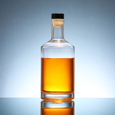 700 ml 200 ml 500 ml 1 litre Bouteilles de bouteille en verre Vodka pour le stockage du champagne clair