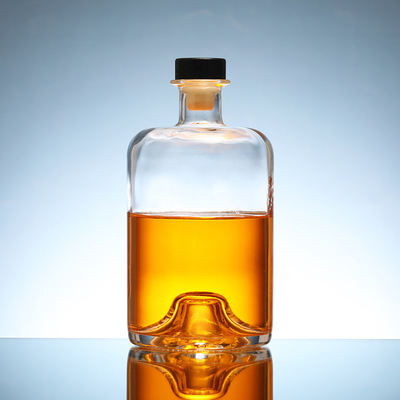 375 ml 500 ml 750 ml Vodka Whisky Liquor Bouteille avec liège Fabriquée en matériau extrêmement blanc
