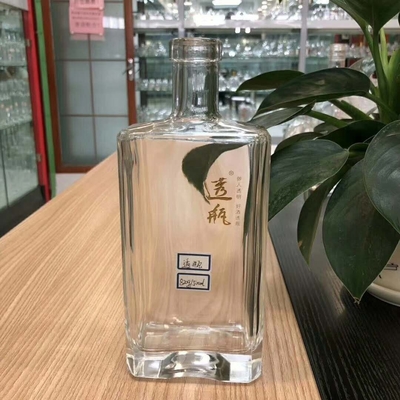 375 ml 500 ml 700 ml 750 ml 1000 ml Bouteilles de verre transparentes et vides pour les spiritueux