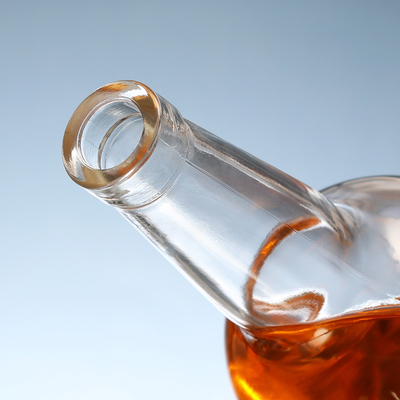Bouteille en verre de 500 ml pour vodka et alcool OEM Bienvenue