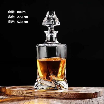 Décanteur de vin en verre blanc cristallin de 500 ml/650 ml/700 ml/800 ml pour la vodka brandy de qualité supérieure