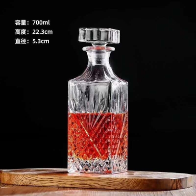 Décanteur de vin en verre blanc cristallin de 500 ml/650 ml/700 ml/800 ml pour la vodka brandy de qualité supérieure