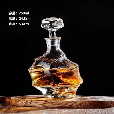 Décanteur de vin en verre blanc cristallin de 500 ml/650 ml/700 ml/800 ml pour la vodka brandy de qualité supérieure