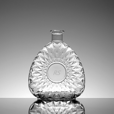 Bouteilles en verre transparent glacé avec capuchon à vis pour le vin et le cognac peintes en couleur OEM