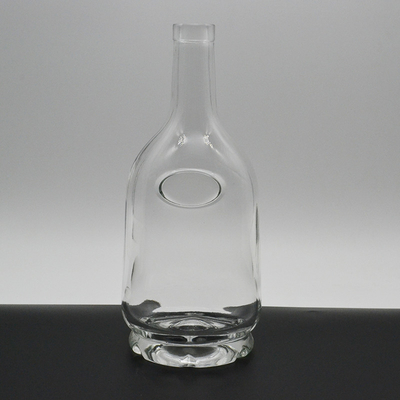 Bouteille en verre de 500 ml à 700 ml pour alcool de luxe, type de soudure en liège, matériau en verre Super Flint