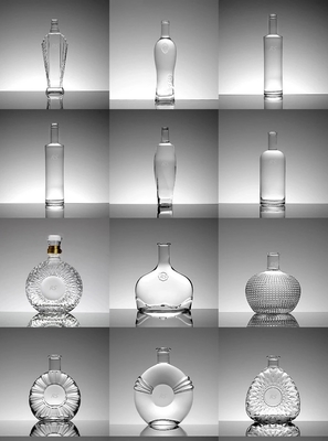 Bouteille en verre transparent pour le whisky Logo personnalisé Forme ronde Bouteilles en verre 750 ml