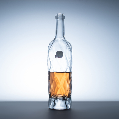 Matériau de la carrosserie Super Flint Glass Brandy XO Mini Bouteilles de champagne avec feuille d'érable