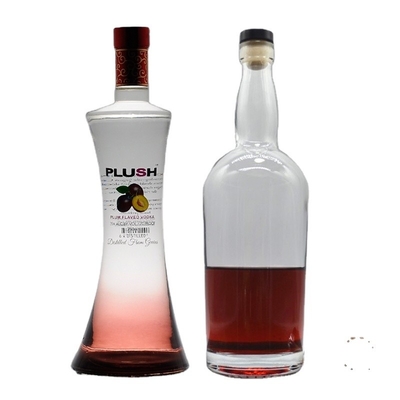 Forme personnalisée Collier en verre Super Flint 250 ml Sauce chaude 500 ml Vodka 700 ml Bouteilles en verre