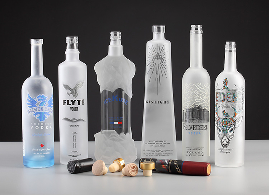 Boissons industrielles 500 ml 750 ml Bouteilles en verre de 1 litre pour les vins liqueur Vodka spiritueux