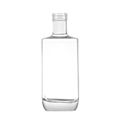 500 ml 700 ml 750 ml Bouteille de vodka carrée en matériau en verre de super silex pour eau minérale