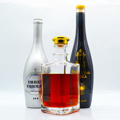 Whisky FOB et Luxury Impression personnalisée Bouteilles de verre glacé carrées vides pour alcool