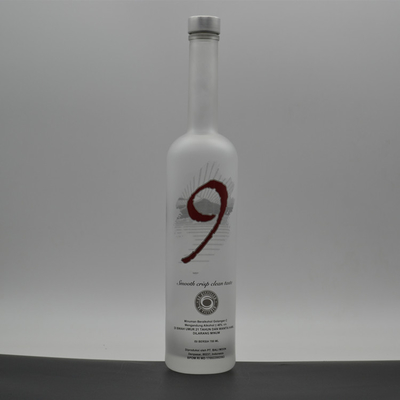 Impression sur écran sur épaule ronde sur mesure Bouteille en verre blanc glacé pour 750 ml de vodka alcoolisée
