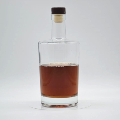 Matériau du collier Super Flint Glass Bouteilles à crâne de 700 ml pour les boissons alcoolisées comme la vodka et le whisky