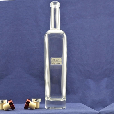 Bouteille en verre de collier de 500 ml pour le gin, le whisky et les spiritueux, la vodka, le cognac et les liqueurs FOB
