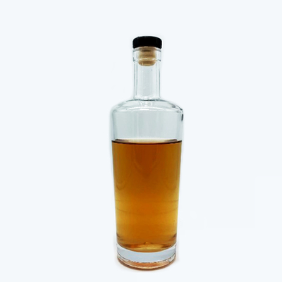 Matériau en verre Super Flint 700 ml Bouteille de whisky pour un design élégant Bouteille en verre de vin usagée