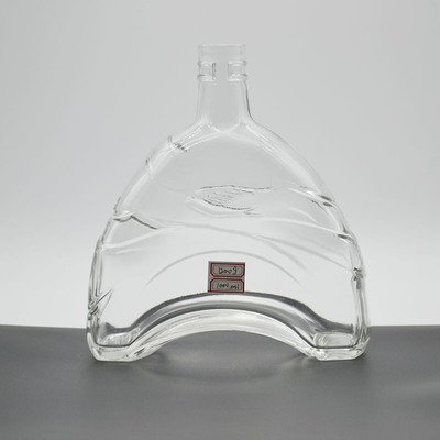 750 ml bouteilles de spiritueux personnalisées en verre de matériau de super flint bouteille de verre de brandy avec liège