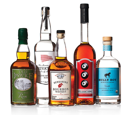 Surfaces de traitement de l'estampage à chaud Bouteilles en verre pour vodka gin spirit 500 ml 1 litre