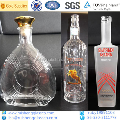 OEM Bouteille de boissons gazeuses en verre transparent 300 ml 500 ml 750 ml avec processus de gel profond