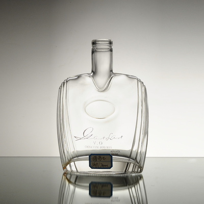 Gestion de surface décal personnalisée Géant 750 ml 1000 ml Decanteur de gin de brassage vide Rum Alcool Liquore Bouteille en verre de vin de prune