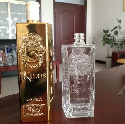 Bouteilles en verre carré de 500 ml pour alcool liquide hautement OEM / ODM