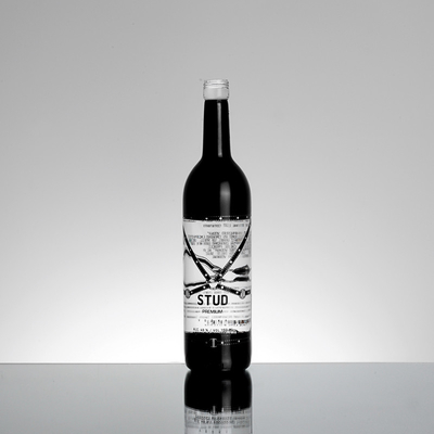 Assurance du commerce Matériau en verre à haute résine 750 ml Bouteille de vodka claire pour un grand événement