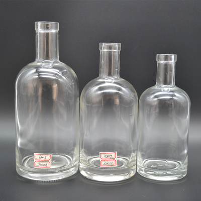 Europe et États-Unis Bouteilles en verre Super Flint Cristal vide Glacé Vodka Whisky Liquor Bouteilles en verre