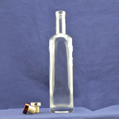 Logo personnalisé Acceptable Bouteille blanche claire de 750 ml pour le rhum Vodka et whisky