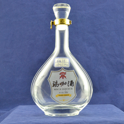 Logo personnalisé Acceptable Bouteille blanche claire de 750 ml pour le rhum Vodka et whisky