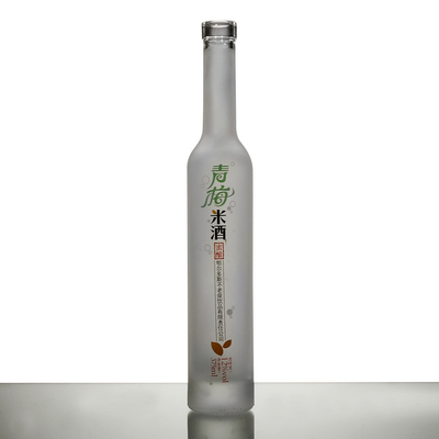 Bouteille en verre glacé de 375 ml avec étiquette imprimée et échantillon gratuit offert