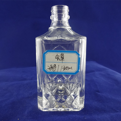 Fabriqué sur mesure 50ml 100ml Spray Glass Dropper Flask pour le parfum rechargeable OEM Accepté