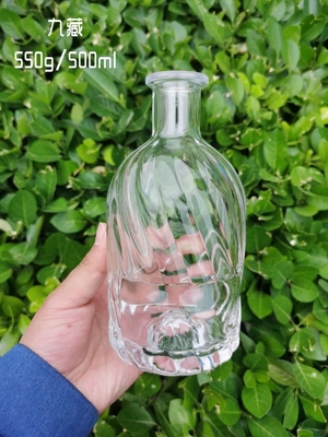 Bouteille en verre blanc clair pour vodka et whisky gin