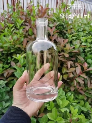 Bouteille en verre blanc clair pour vodka et whisky gin