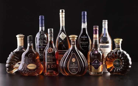 Bouteille en verre de vin transparente de forme unique avec un bouchon de 750 ml certifiée SGS