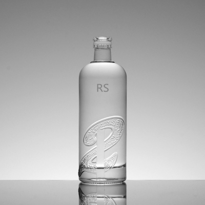 Bouteille en verre de vodka transparente et vide de 700 ml, à tissu de liège, pour les boissons alcoolisées