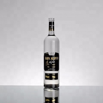 Bouteilles en verre de vodka russe de 750 ml avec échantillon gratuit et matériau en verre de super flint