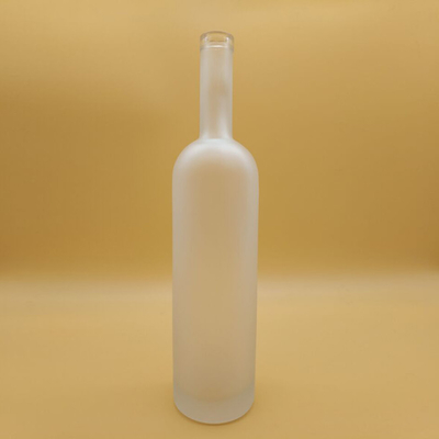 Bouteilles en verre de vodka glacée Conditions FOB et matériau à haute teneur en silex