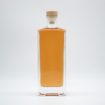 500 ml 700 ml 750 ml 1L Bouteille en verre unique en forme carrée pour les jus de vodka