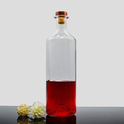 750 ml 700 ml Bouteille de whisky et de vodka en verre personnalisé avec TUV Standard et Stamping à chaud