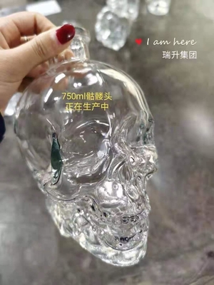 Big Good 700ml 750g Emballage en verre transparent pour bouteille à crâne de violon de forme spéciale