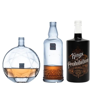 Bouteille d'alcool en verre à haute capacité pour alcool/alcool liquide/XO/brandy avec couvercle en verre super flint