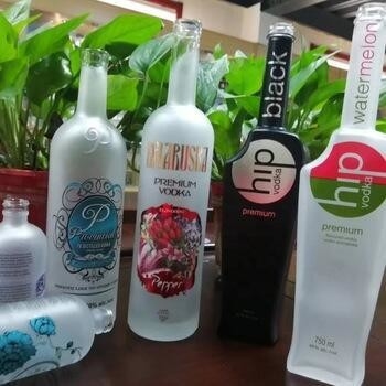 500 ml 750 ml 1000 ml Bouteille en verre Super Flint pour la vodka industrielle et le whisky et le rhum