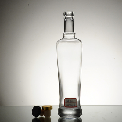 Matériau en verre Super Flint 500 ml 700 ml 750 ml Bouteille de liqueur claire vide à base de rhum pour boissons