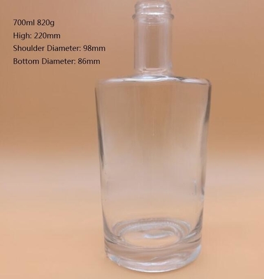 Matériau en verre Super Flint 750 ml Bouteille en verre à vis à capuche Gin pour la fabrication de liqueurs