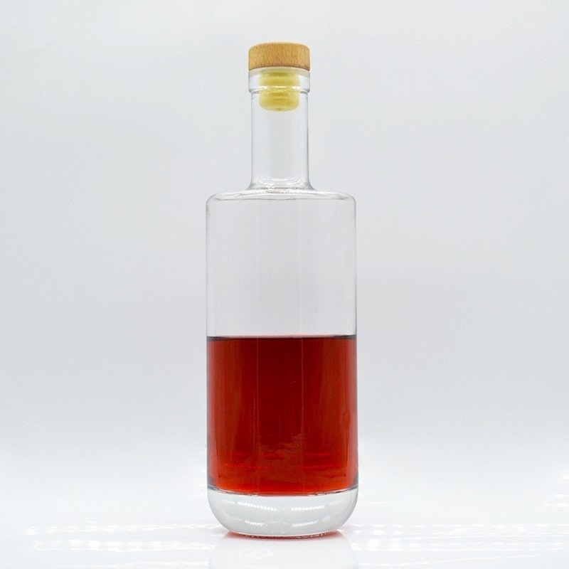 Bouteilles de whisky alcoolisé sur mesure et bouteilles de vodka en liège avec cylindre de silex supplémentaire
