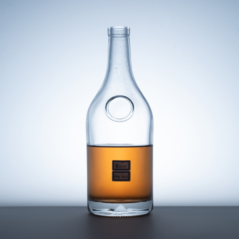 Matériau de la carrosserie Super Flint Glass Brandy XO Mini Bouteilles de champagne avec feuille d'érable