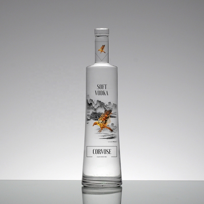 375ml 500ml 700ml 750ml Bouteille de vodka décorative personnalisée avec bouchon en liège d'OEM/ODM