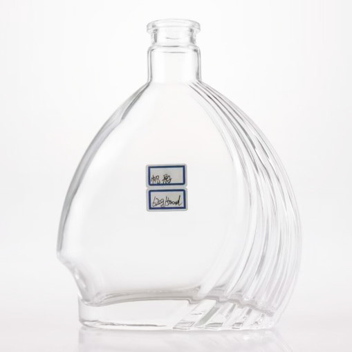 Bouteille en verre en forme de bateau personnalisée de 100 à 1000 ml de capacité pour les boissons alcoolisées